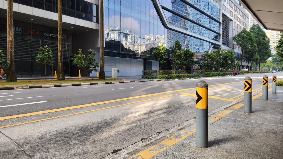 Bus Stop at Cecil Street