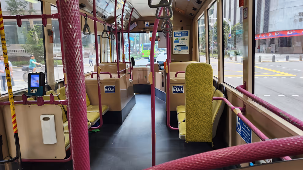 Singapore ฺBus Inside